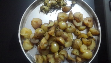 Amla, anwla, indian gooseberry, 